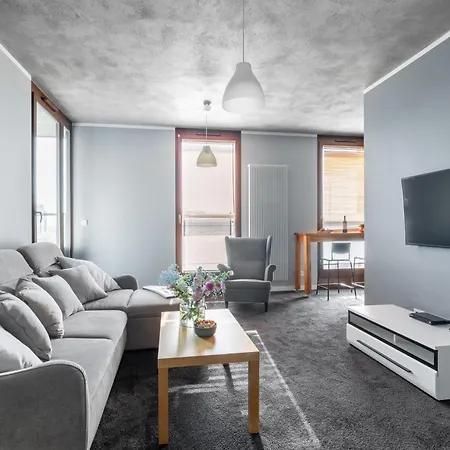 Apartman P&o Kolejowa Iv *